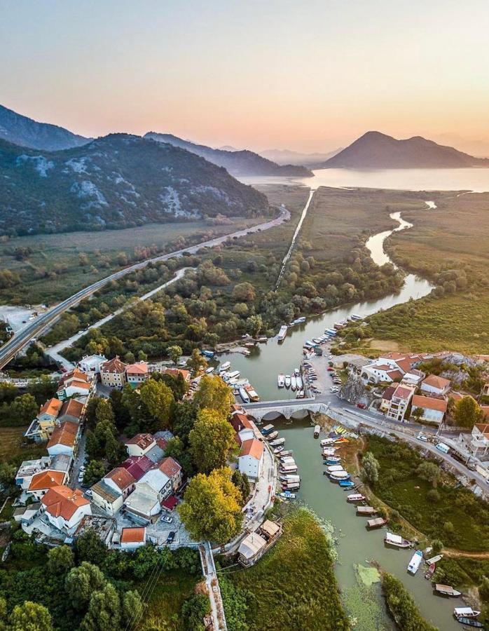 Green House Вирпазар Екстериор снимка